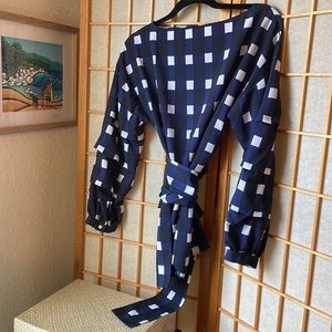 Banana Republic Navy Gingham Tuck Sleeve Tie Waist Blouse Small